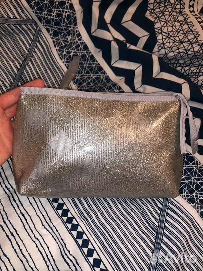 Косметичка /клатч burberry новая