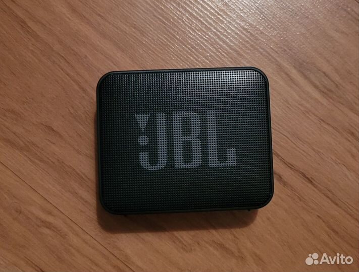 Портативная колонка JBL GO Essential чёрный