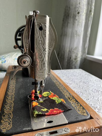 Швейная машинка 
