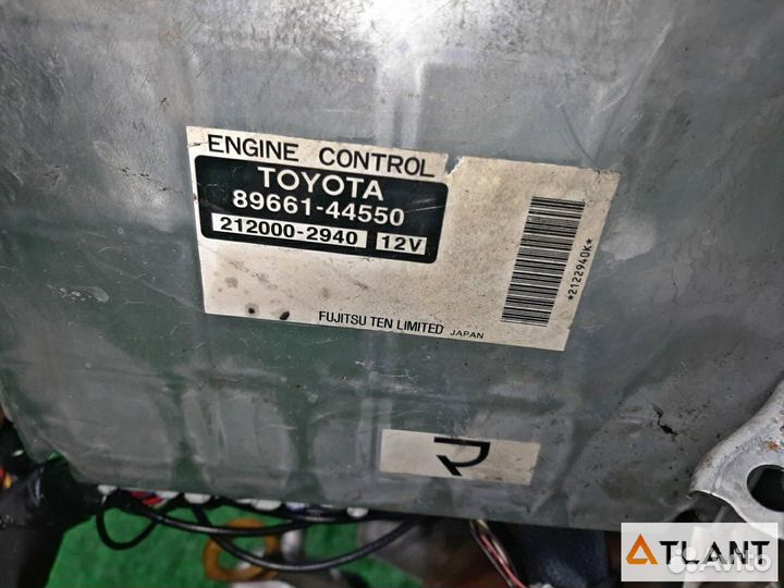 Двигатель toyota ipsum