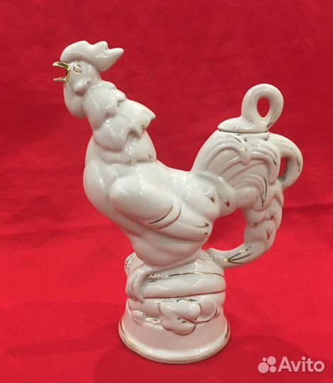 Статуэтка фарфоровая. Петушок. Графин. СССР