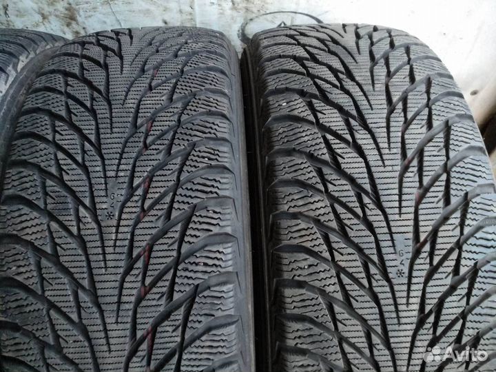 Nokian Tyres Hakkapeliitta R2 225/50 R17 98R