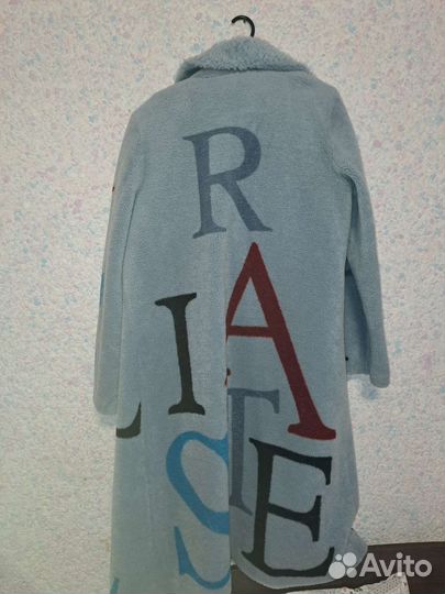 Пальто из искуственного меха