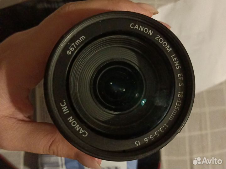 Зеркальный фотоаппарат canon 600d