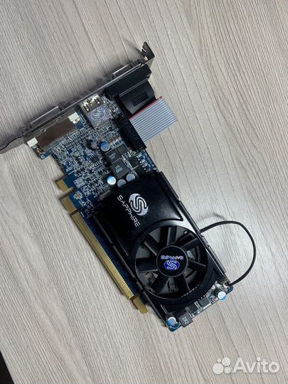 Видеокарта Sapphire ATI Radeon HD5570