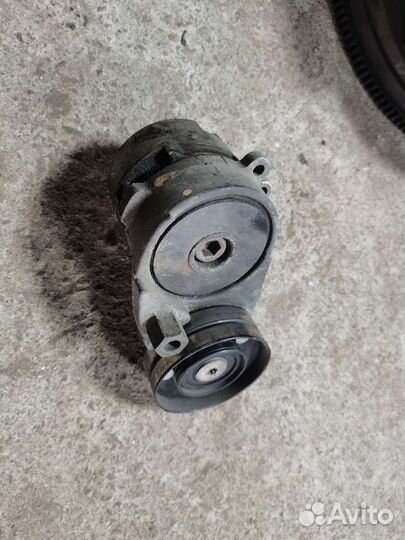 Натяжной ролик audi c4 a6 2.6 ABC