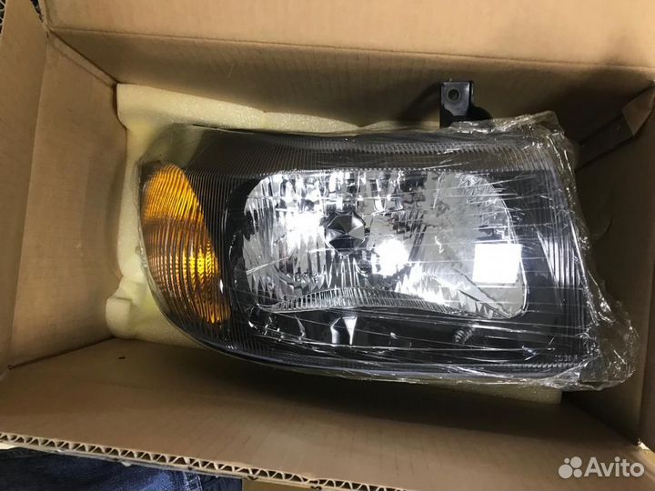 Фары ford transit 2000-2005. Depo. Левая и правая