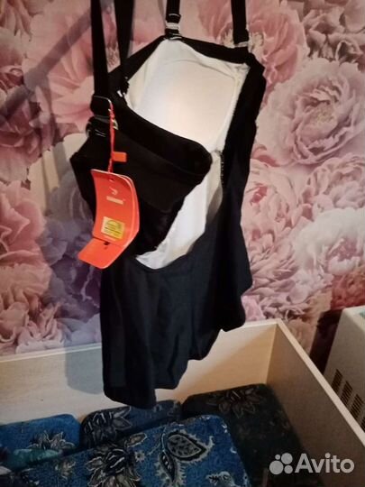 Шляпа пляжная, купальник