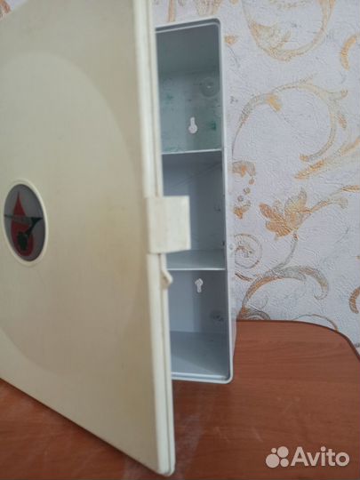 Шкафчик для хранения