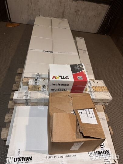 Двери межкомнатные полный комплект новые