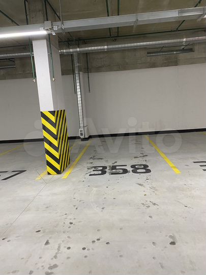 Машиноместо, 14 м²