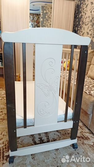 Детская кроватка