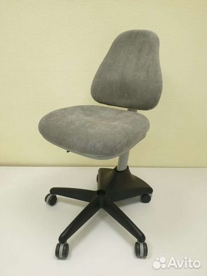 Аккуратная перетяжка мебели