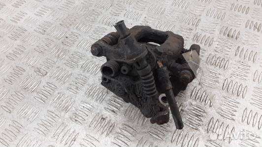 Суппорт тормозной задний правый volkswagen touran