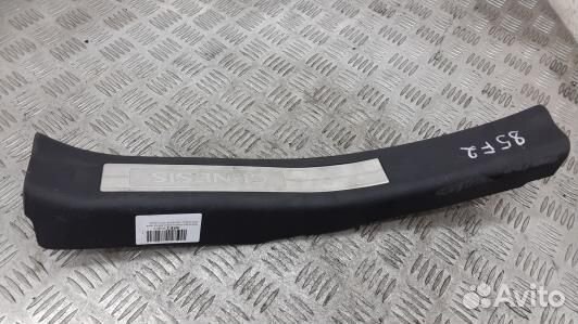 Накладка порога внутренняя правая hyundai genesis