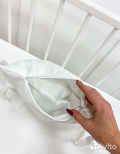 Комплект бортиков в детскую кроватку