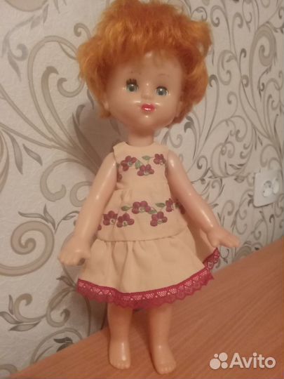 Платья и другая одежда для куклы