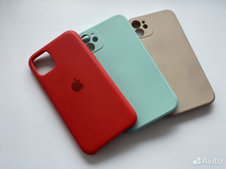 Чехол на iPhone 11