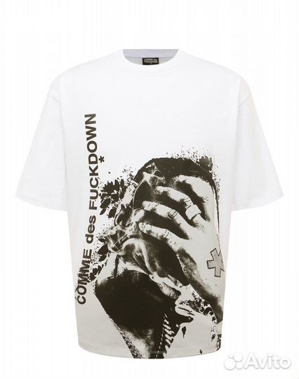 Футболка comme des fuckdown