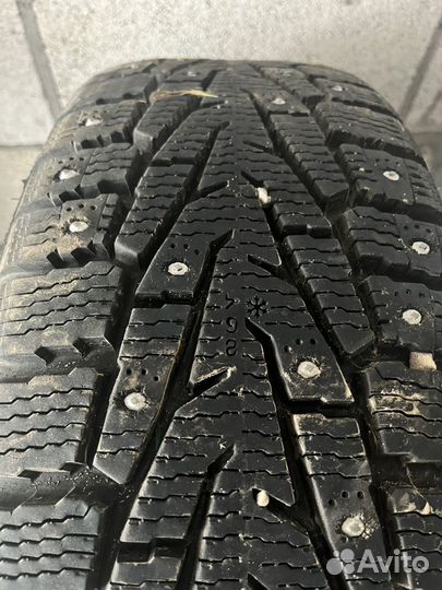 Комплект зимних колес 205x70R15 Nokian nordman 7