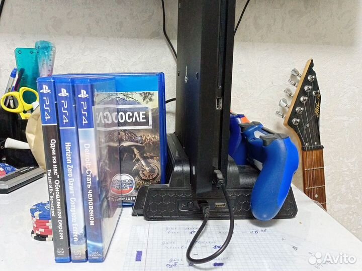 Ps4,два Dualshoka, Detroit,Horizon,один из нас