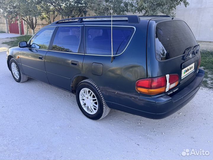 Toyota Camry 2.2 МТ, 1993, 500 000 км