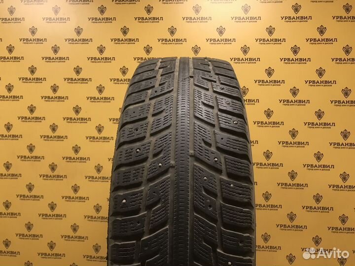 Kumho I'Zen KW22 235/65 R17 108