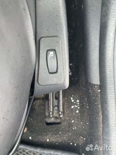 LADA Largus 1.6 МТ, 2019, битый, 284 394 км