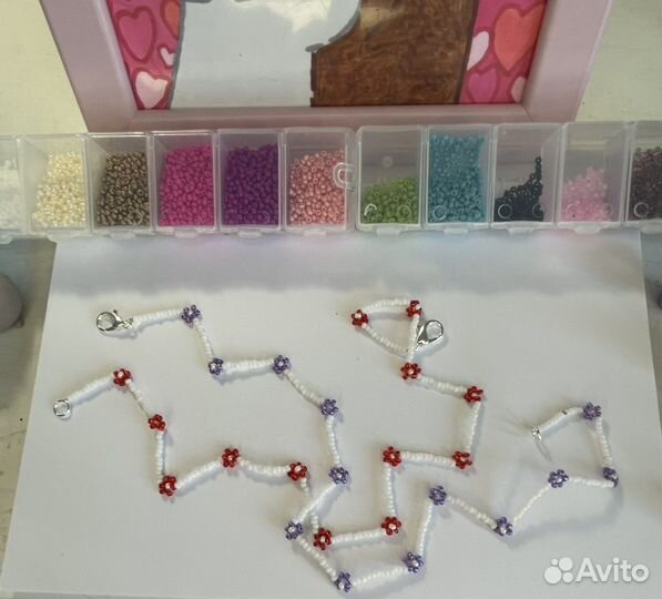 Плетение из бисера(кольца,браслеты )