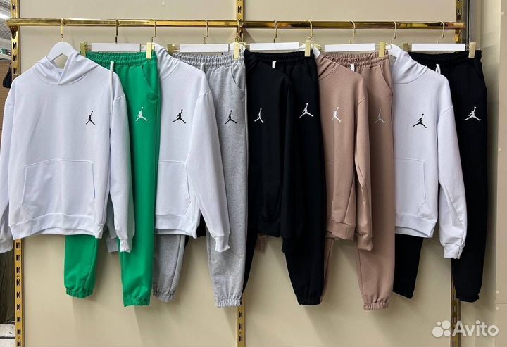 Спортивный костюм. 3 модельки