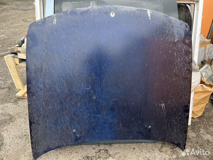 Капот Nissan Cedric