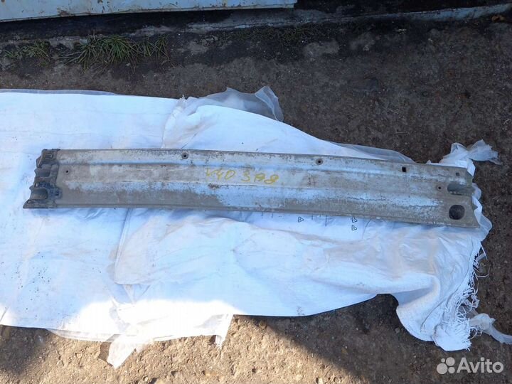 Усилитель заднего бампера Toyota Camry v 40