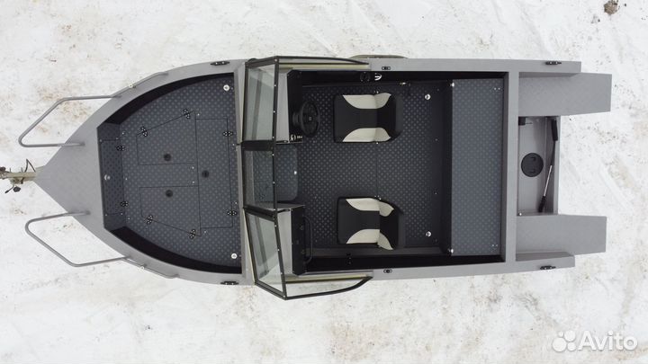 Алюминиевая моторная лодка 