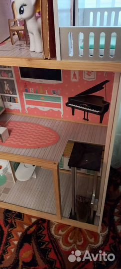 Домик для кукол