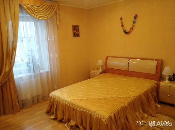 Покрывало, подушки