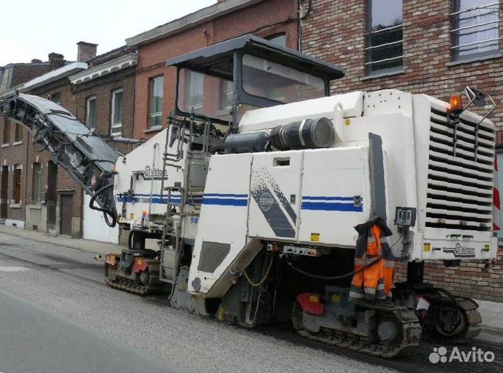 На разборке спецтехника Виртген