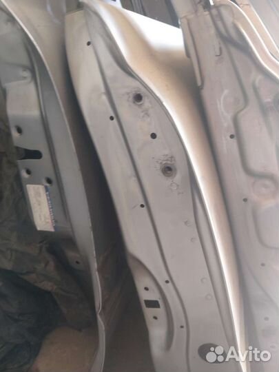 Продам двери от Паджеро вроде
