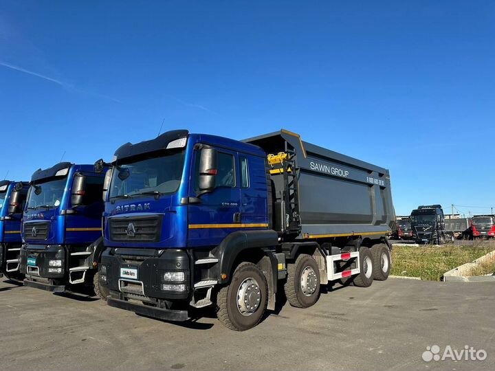 SITRAK C7H 8x4, 2024