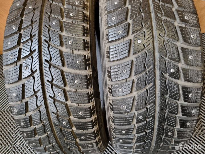 Zeta Antarctica Ice 215/55 R16