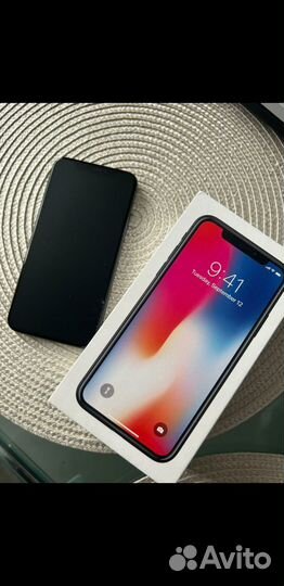 iPhone X, 256 ГБ