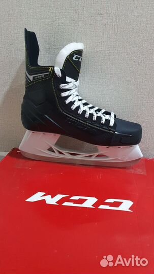 Хоккейные коньки CCM Super Tacks 9350