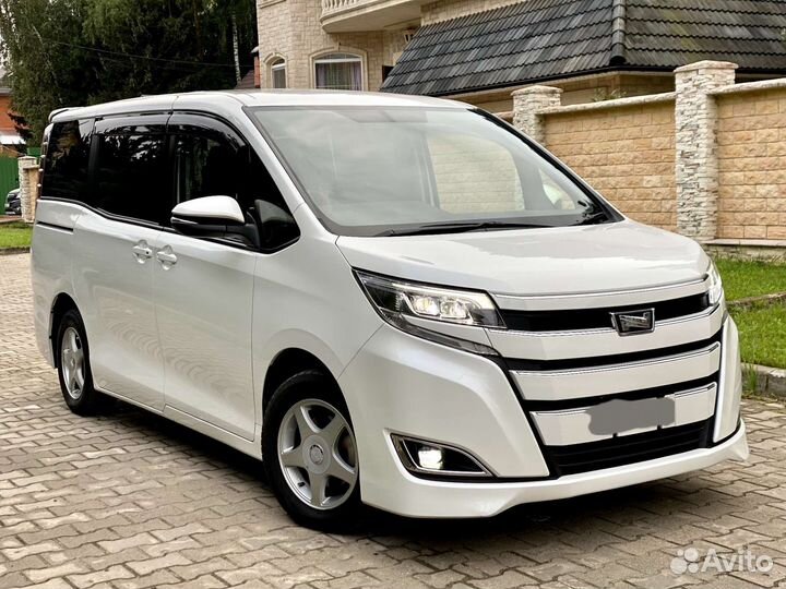 Тойота ноах 2004. Тойота ноах 2. Toyota noah r60. 2. Ноах фото.