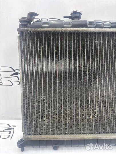 Радиатор двигателя Kia Rio 2 JB G4EE 1.4 2010