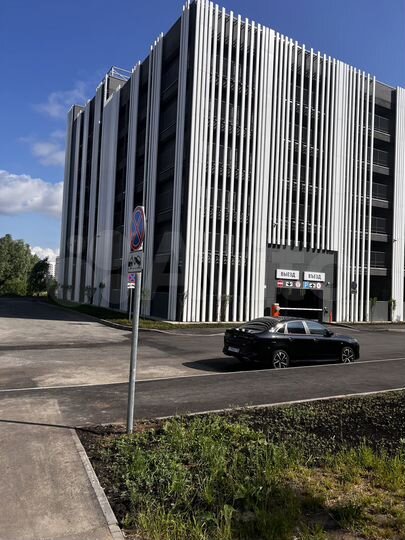 Машиноместо, 13 м²