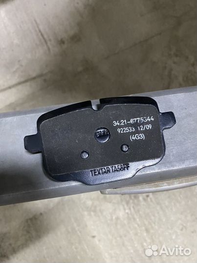 Тормозные колодки задние на BMW X5 C05