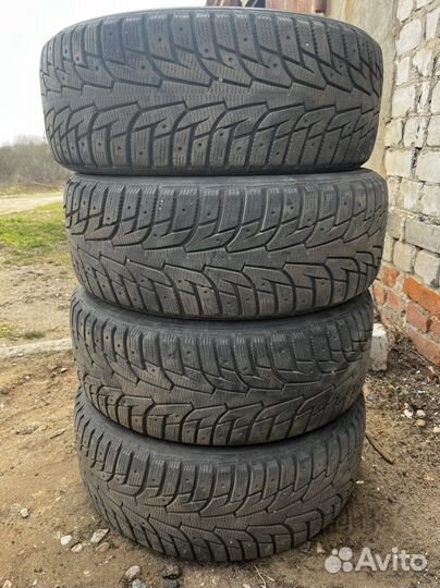 Hankook Winter I'Pike RS W419 215/50 R17