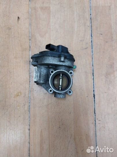 Дроссельная заслонка Ford Fusion fyja 2008