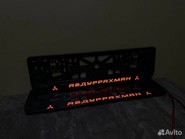 Номерная рамка c вашим логотипом и дизайном