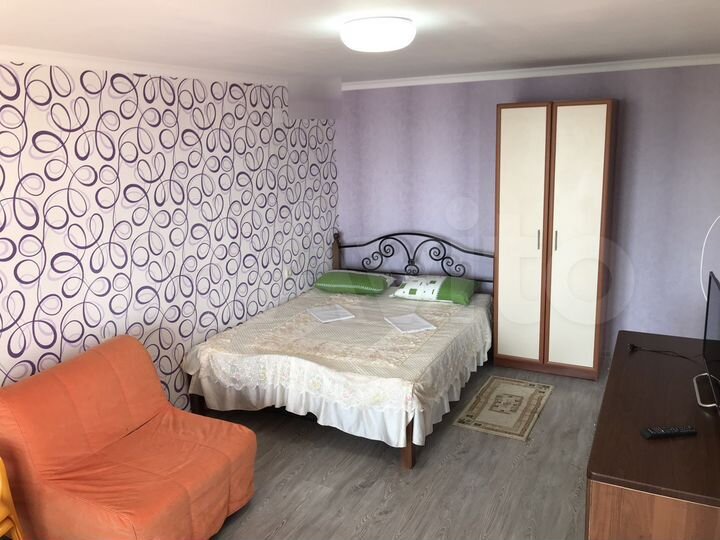 Комната 15 м² в 1-к., 1/2 эт.