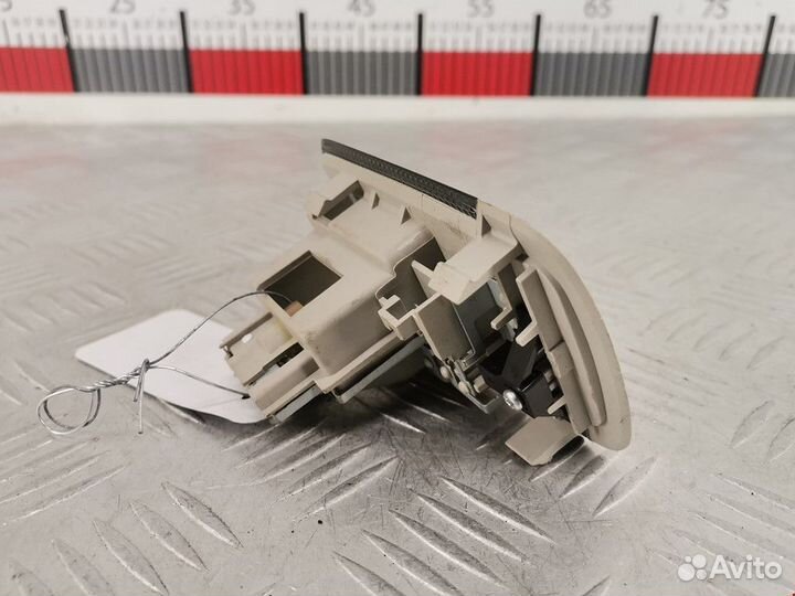 Фонарь салона (плафон) Subaru Outback 4 2011